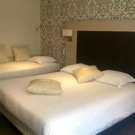 德拉巴德索姆酒店 3* 勒克罗图瓦