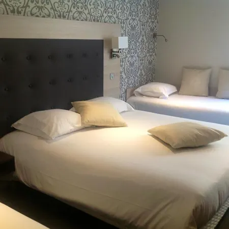 Hotel Logis - De La Baie De Somme