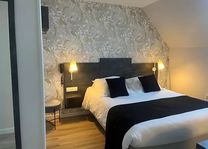 Logis - De La Baie De Somme Hotel 3*