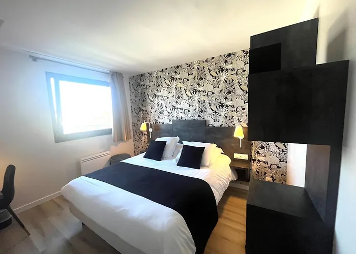 Hotel Logis - De La Baie De Somme Le Crotoy