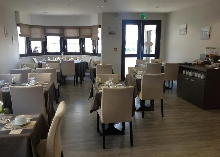 Logis - De La Baie De Somme Hotel